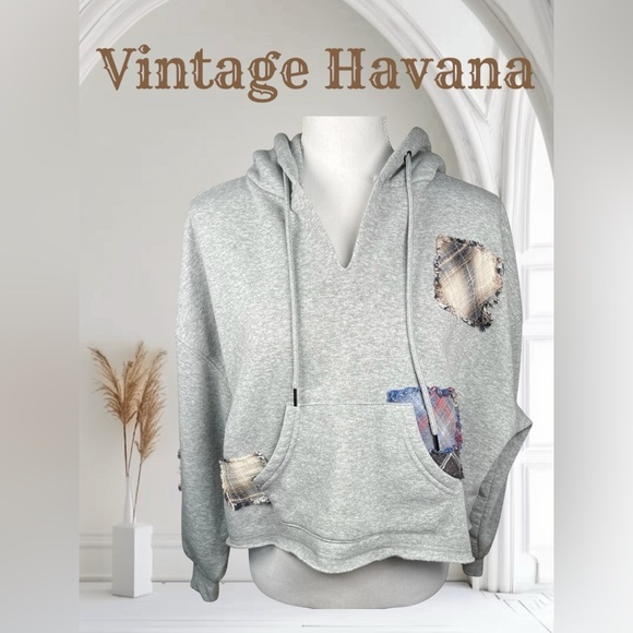 Vintage Havana | Heather Gray With Patchwork Cropped Hoodie - Picture 4 of 8